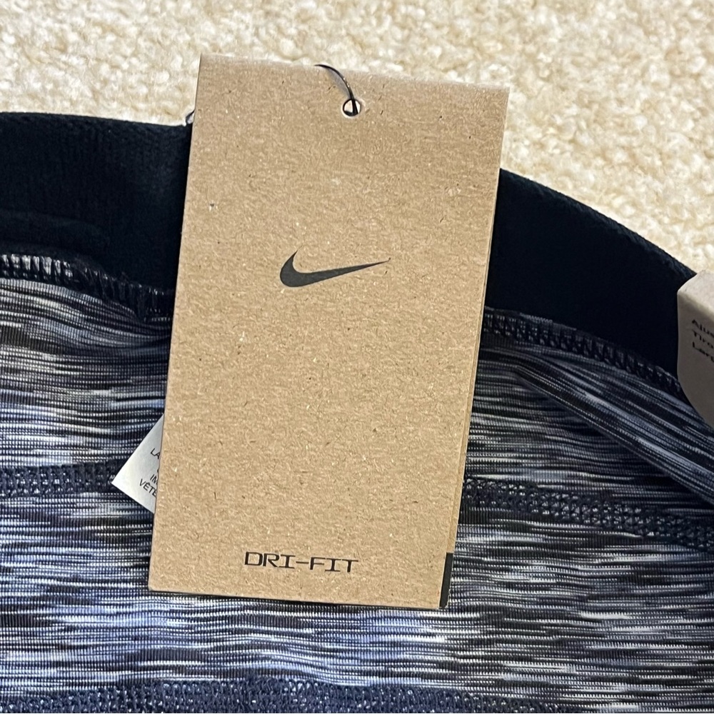 NEW Nike Pro Shorts Womens Small Blue Spacedye High Rise Training Compression - Picture 4 of 11